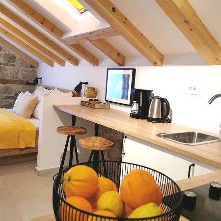 Отель House Bava Вис Экстерьер фото