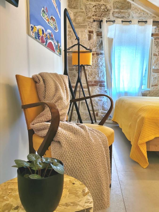 Отель House Bava Вис Экстерьер фото